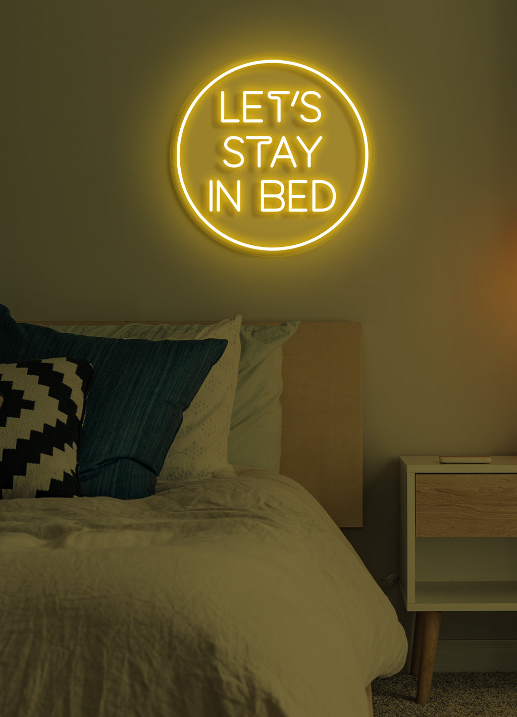 Lass uns im Bett bleiben - LED Neonschild